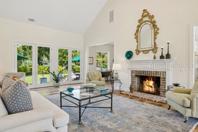 7 Middleton Gardens Pl, Bluffton, SC 29910