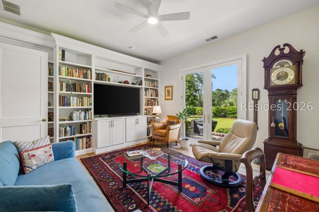 7 Middleton Gardens Pl, Bluffton, SC 29910