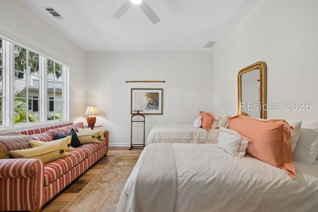 7 Middleton Gardens Pl, Bluffton, SC 29910