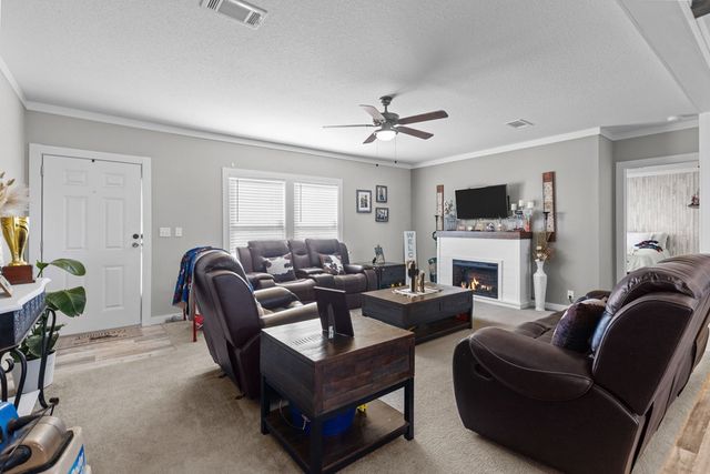 2621 Agua Dulce Dr, Midland, TX 79705