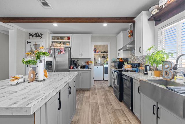 2621 Agua Dulce Dr, Midland, TX 79705