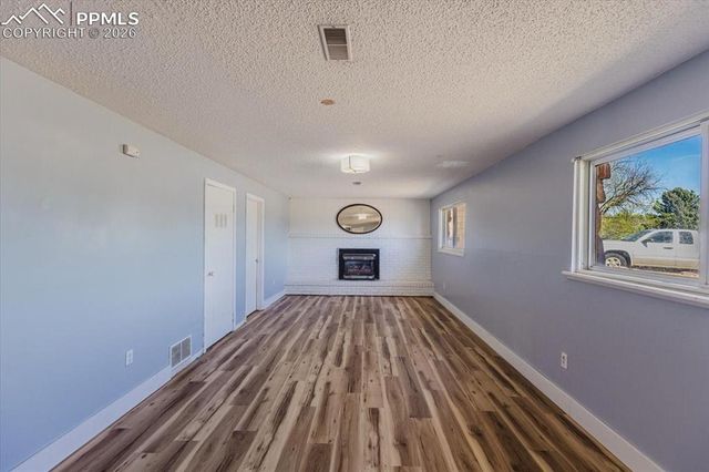 11 MacGregor Road, Pueblo, CO 81001