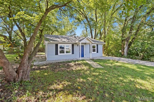 11 Edding Lane, Fairview Heights, IL 62208