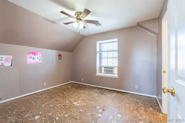 18641 Woodbriar Lane, Catoosa, OK 74015