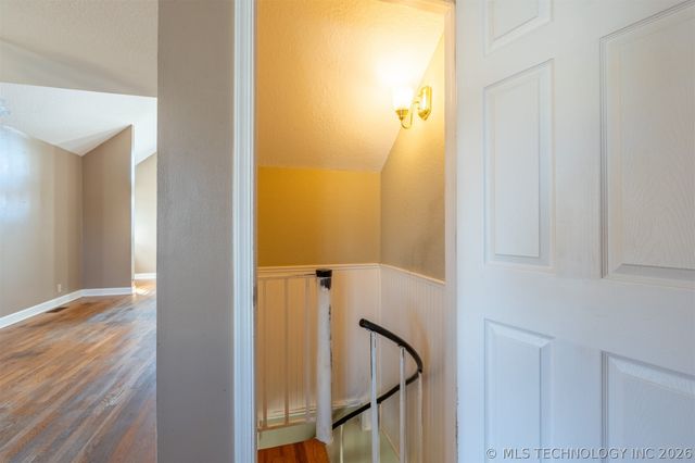 18641 Woodbriar Lane, Catoosa, OK 74015