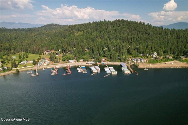 661 Midas Dr, Sagle, ID 83860