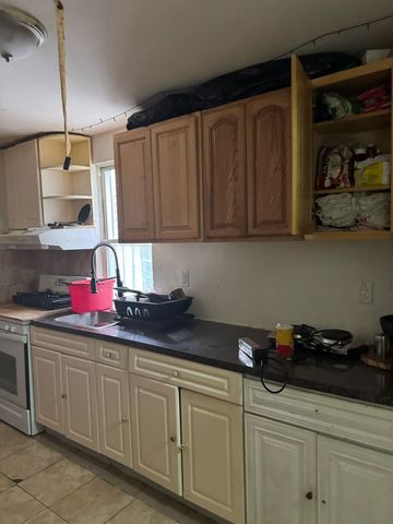 1242 Saint Lawrence Avenue, Bronx, NY 10472