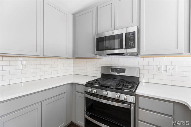 1906 Longview Lane, Rolla, MO 65401