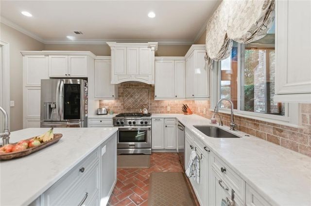 306 Greyhaven Lane, Marietta, GA 30068