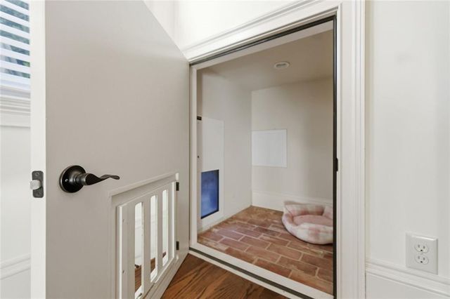 306 Greyhaven Lane, Marietta, GA 30068