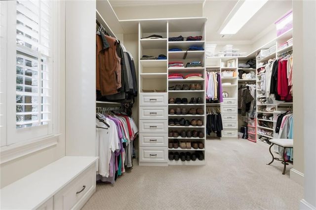 306 Greyhaven Lane, Marietta, GA 30068