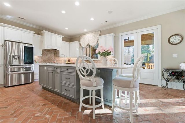 306 Greyhaven Lane, Marietta, GA 30068