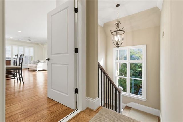 306 Greyhaven Lane, Marietta, GA 30068