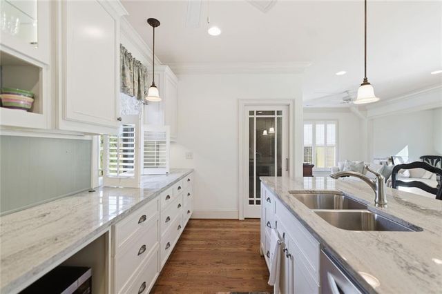 306 Greyhaven Lane, Marietta, GA 30068