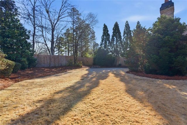 306 Greyhaven Lane, Marietta, GA 30068