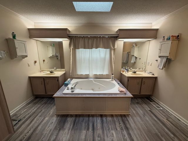 307 Tulip Circle, Matteson, IL 60443