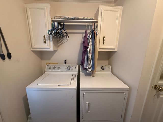 307 Tulip Circle, Matteson, IL 60443