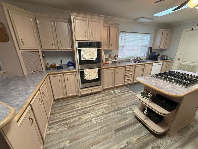 307 Tulip Circle, Matteson, IL 60443