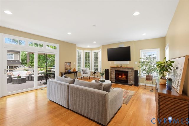 6001 Abington Park Dr, Glen Allen, VA 23059