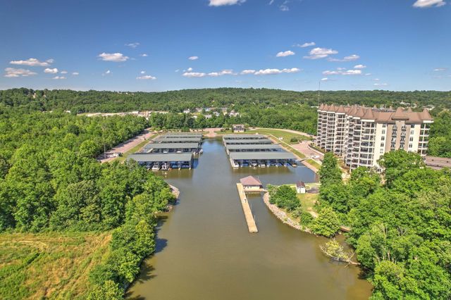 400 Warioto Way Apt 305, Ashland City, TN 37015