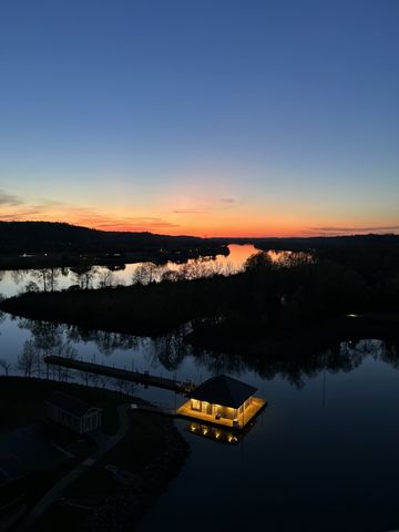 400 Warioto Way Apt 305, Ashland City, TN 37015