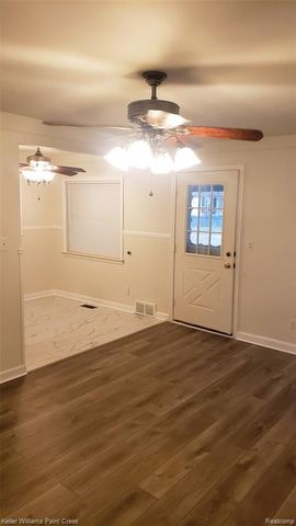 195 W Strathmore Avenue, Pontiac, MI 48340