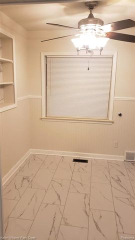 195 W Strathmore Avenue, Pontiac, MI 48340