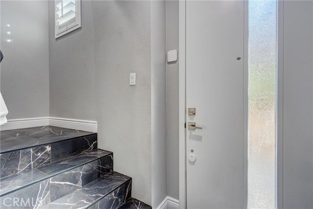 625 Savi Drive 102, Corona, CA 92878