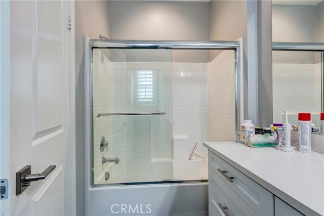 625 Savi Drive 102, Corona, CA 92878