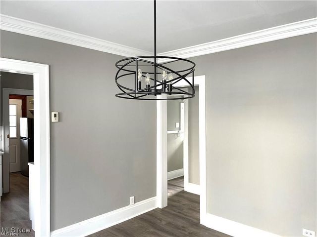 2119 Waterbury Road, Lakewood, OH 44107