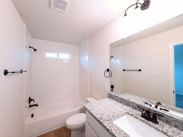 13837 Enzo Gate 102, San Antonio, TX 78253