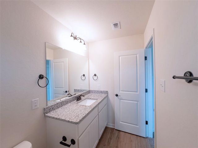 13837 Enzo Gate 102, San Antonio, TX 78253