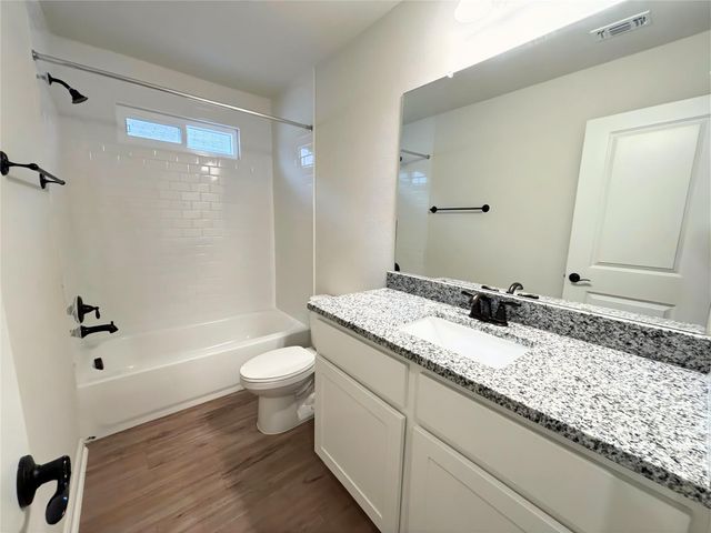 13837 Enzo Gate 102, San Antonio, TX 78253