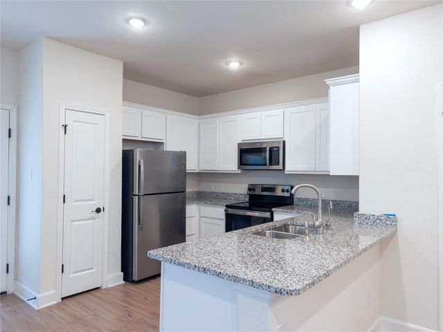 13837 Enzo Gate 102, San Antonio, TX 78253