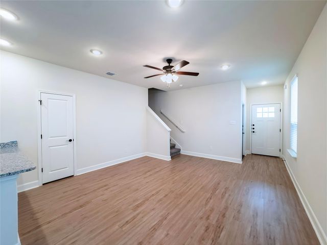 13837 Enzo Gate 102, San Antonio, TX 78253