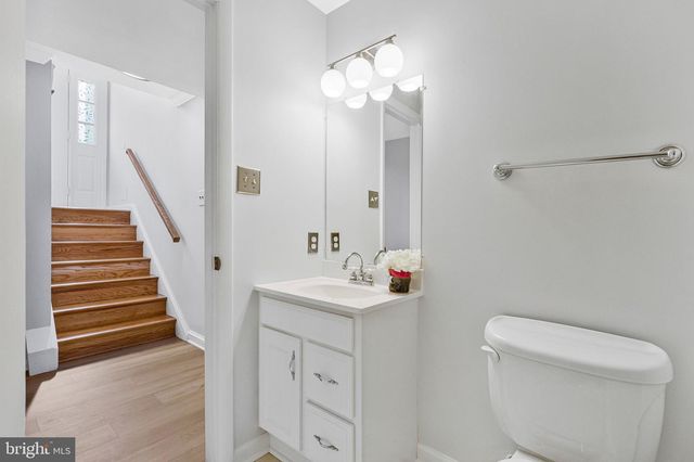 3600 HILL ST, Fairfax, VA 22030
