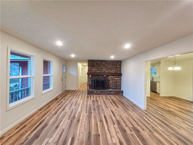 29 Worcester Drive, Bella Vista, AR 72714