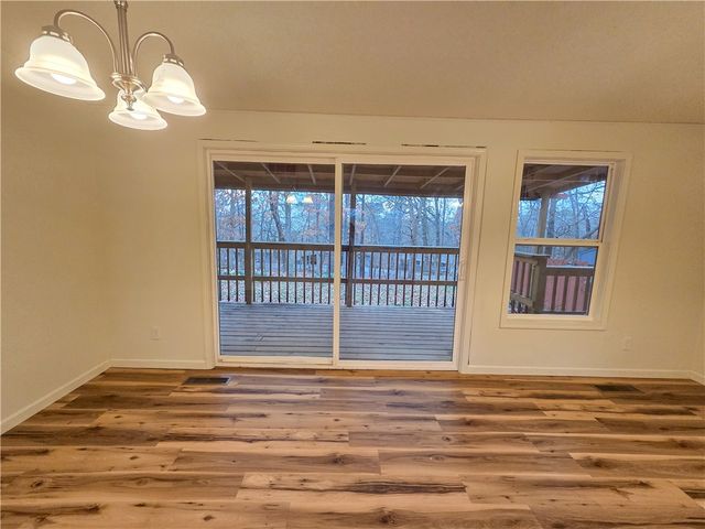 29 Worcester Drive, Bella Vista, AR 72714