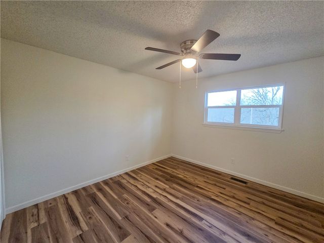 29 Worcester Drive, Bella Vista, AR 72714