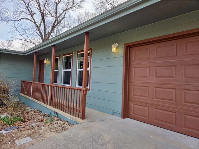 29 Worcester Drive, Bella Vista, AR 72714