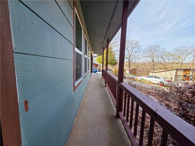 29 Worcester Drive, Bella Vista, AR 72714