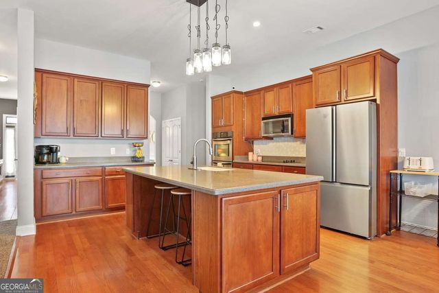 303 Lakeside Boulevard, Port Wentworth, GA 31407