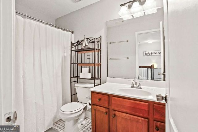 303 Lakeside Boulevard, Port Wentworth, GA 31407