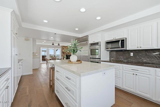 585 Otero Court, Camarillo, CA 93010