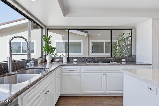 585 Otero Court, Camarillo, CA 93010