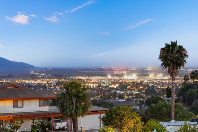 585 Otero Court, Camarillo, CA 93010