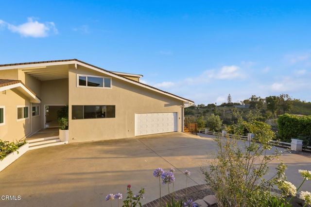 585 Otero Court, Camarillo, CA 93010