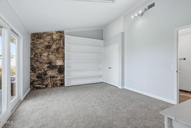 585 Otero Court, Camarillo, CA 93010