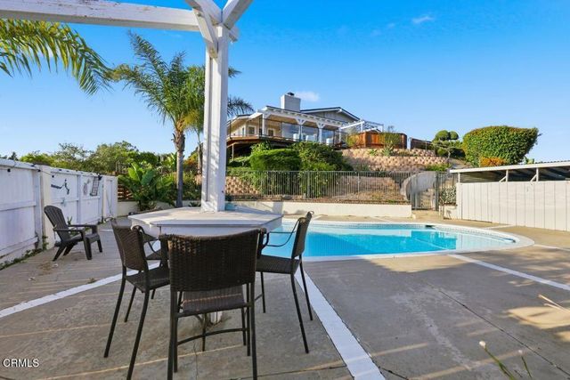 585 Otero Court, Camarillo, CA 93010