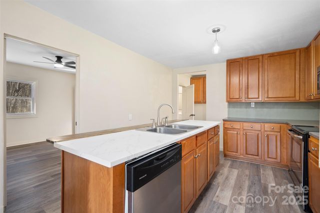 1901 Murray Road, Canton, NC 28716